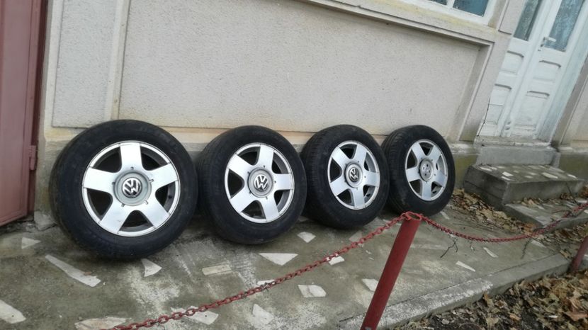  - De vinzare jante aliaj si anvelope