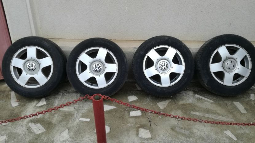  - De vinzare jante aliaj si anvelope