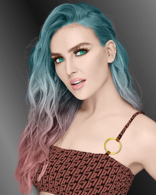  - 001a Perrie