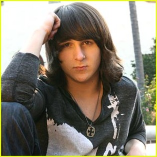 mitchel-musso-taken - Emily Osment and Mitchel Musso