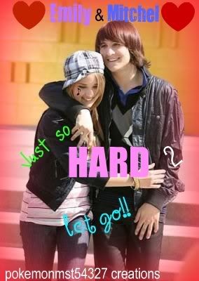 normal_010676502 - Emily Osment and Mitchel Musso