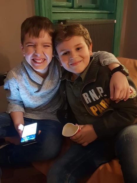  - 2019 REVELION CU PRIETENII