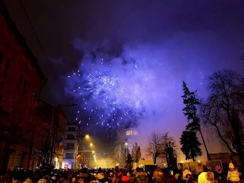  - 2019 REVELION CU PRIETENII