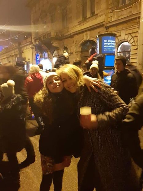  - 2019 REVELION CU PRIETENII