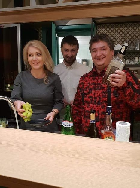  - 2019 REVELION CU PRIETENII