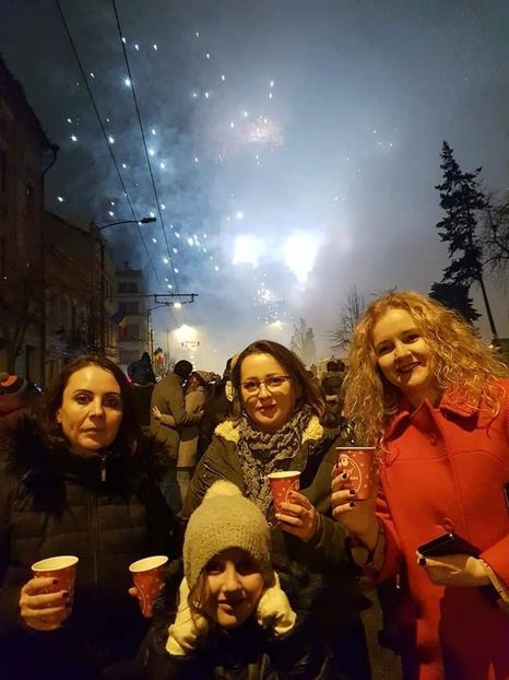  - 2019 REVELION CU PRIETENII