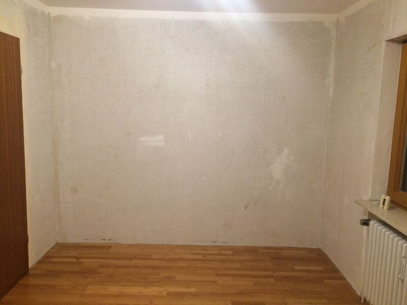 Aici va veni un dulap ;) - Camera 1