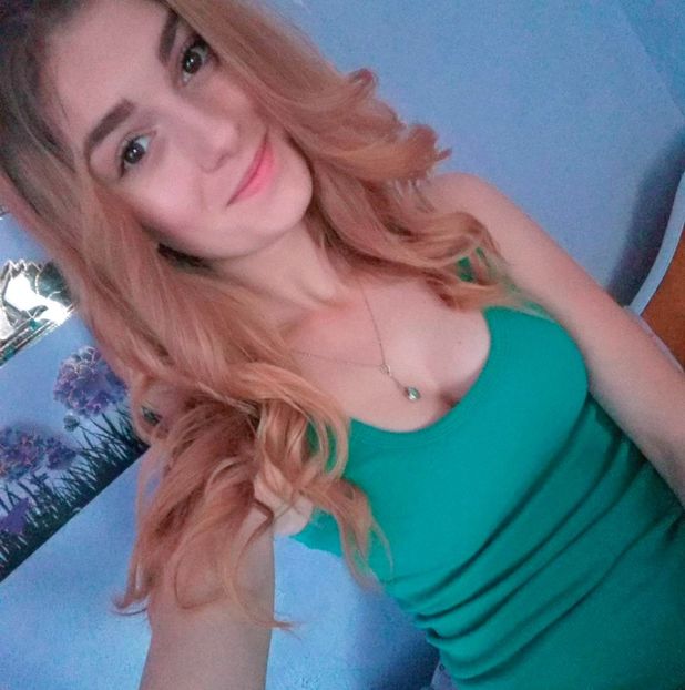 selfiecamera_2019-01-04-13-10-28-335 - Facebook
