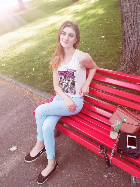 selfiecamera_2019-01-04-13-09-54-392 - Facebook