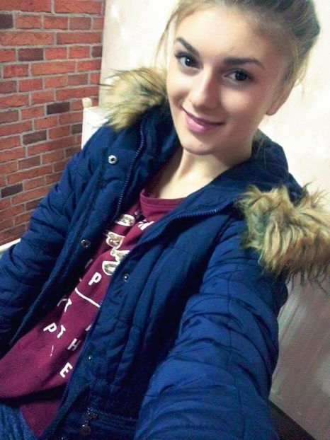 selfiecamera_2019-01-04-13-02-57-576 - Facebook