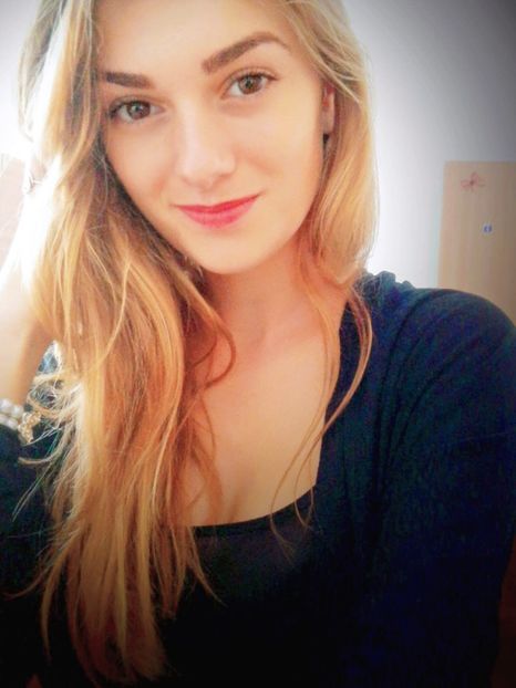 selfiecamera_2019-01-04-12-56-56-306 - Facebook