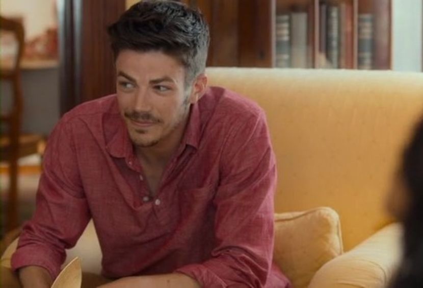 ⤑ᵖᶤᶰᵏĿЄ♏ØИÂÐЄ ┊# se uita la cu;;iu lor si apoi la caity(click - SO1xE01 Who are you to judge