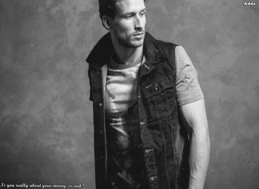 》*o strânge la piept și se uită după profcalar* Ce ți-a făcut? =)))))) - SO1xE01 Who are you to judge