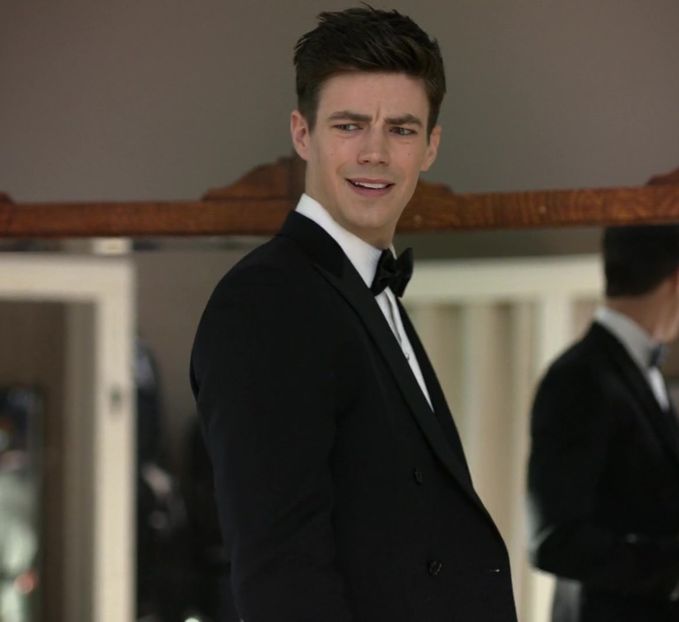 ⤑ᵖᶤᶰᵏĿЄ♏ØИÂÐЄ ┊Draga,credeam ca ti-ai dat seama ca te iau la misto(click - SO1xE01 Who are you to judge