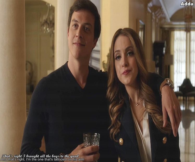 Cu un baiat mai fac ei mutari când n au cum sa faca asta, dar cu doi nu cred ca ar fi de acord+ - SO1xE01 Who are you to judge