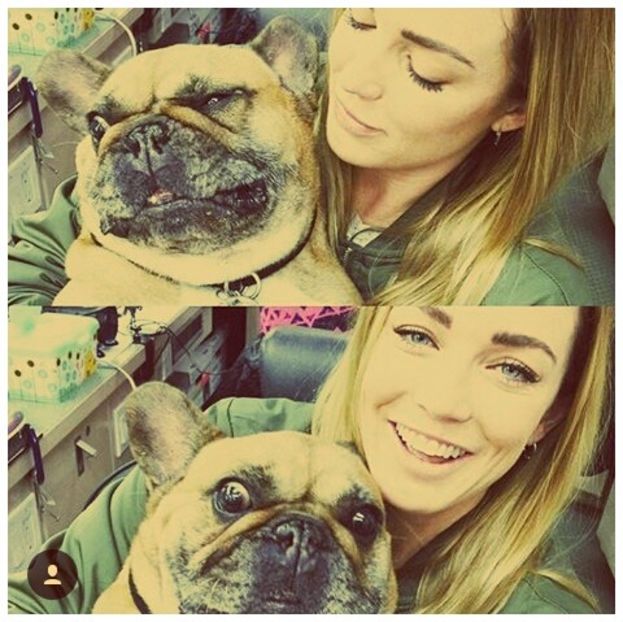 ▬ ❝Uite asa de mare..❞ Deschid bratele larg ca sa ii arat cat e de mare.=))))) - SO1xE01 Who are you to judge