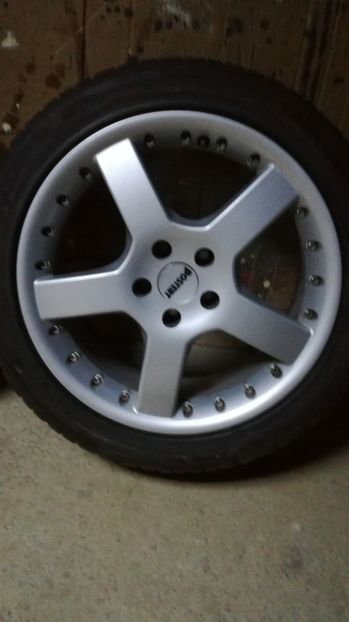  - De vinzare jante aliaj si anvelope