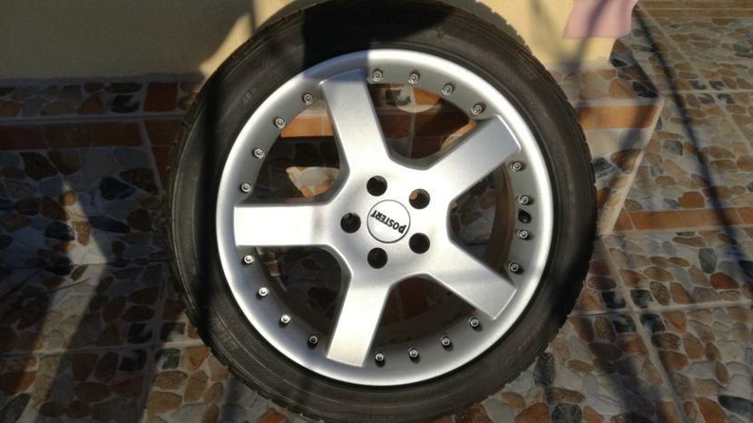  - De vinzare jante aliaj si anvelope