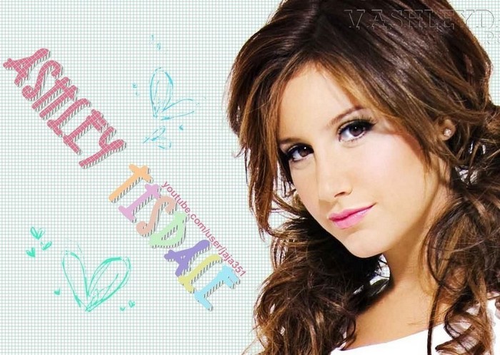 12 - club ashley tisdale