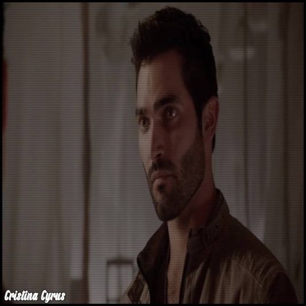 De cand te-ai apucat tu de chiulit baiete? Profesoara mi-a spus ca ai 25 de absente - episodul 63