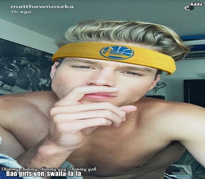 》*stă puțin pe gânduri apoi se uită la ea și râde* Mnu... =)))))))) - SO1xE02 Popped pills n u smoke