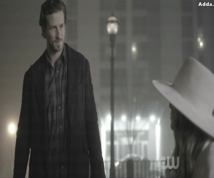 》Mbine... *când nu e atent îi bagă ecst-asy în pahar, ia și el, îi dăduse și lui matt, nu o făcea+ - SO1xE02 Popped pills n u smoke