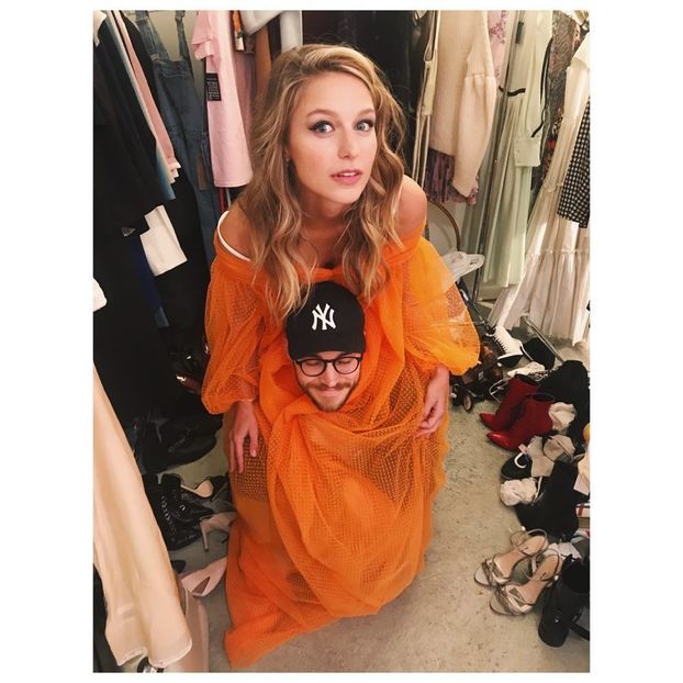 ⤑ᵖᶤᶰᵏĿЄ♏ØИÂÐЄ ┊oh daa..imi e deja mila de cine o sa pice in locu nostru=)))# rade si(click - SO1xE02 Popped pills n u smoke