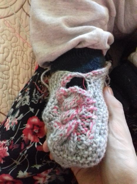 Botoşei cu torsadă  (pentru bebeluși)♡♡ - Tricotaj - Lucrarile mele