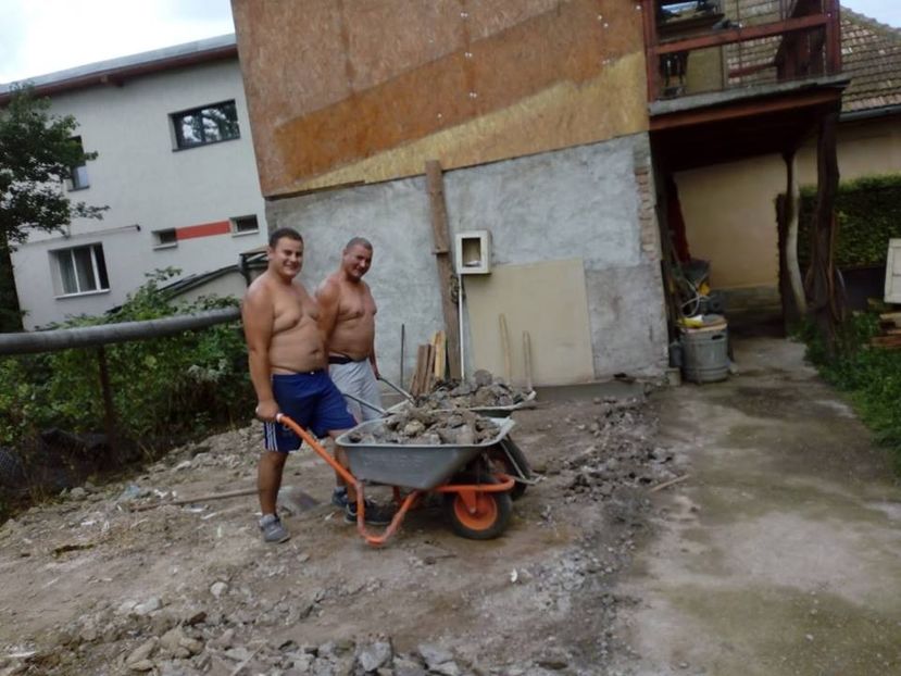  - B-Demolarea Vechilor Volerii si Construirea Celor Noi