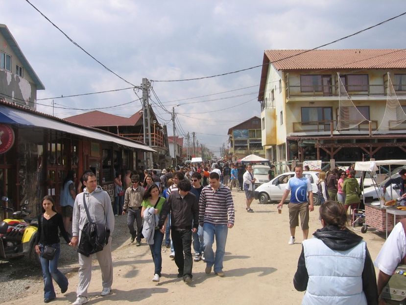 Vama Veche, strada principala la 1 Mai - 2009