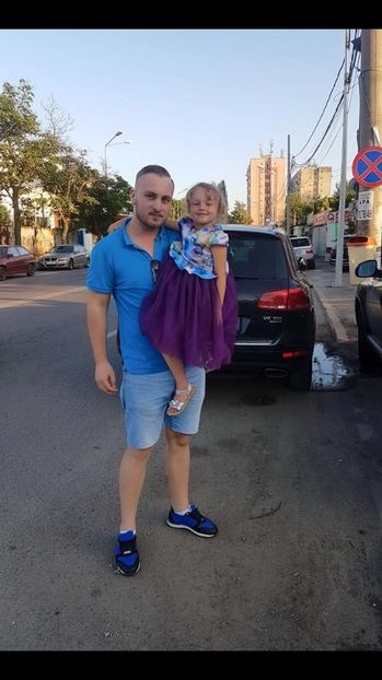 — *o scapă din strânsoare când îl loveşte, scrâşneşte din dinţi când îl loveşte între picioare şi se - 02 x we talked and it was epic