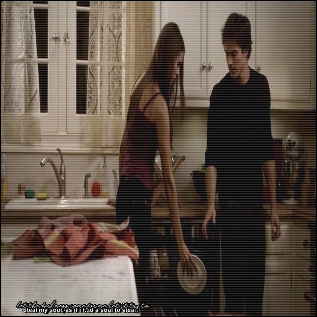 ━ ♘.;  Au început să te urmărească admiratorii până-n pragul uşii mai recent?... =))))+ - 02 x we talked and it was epic