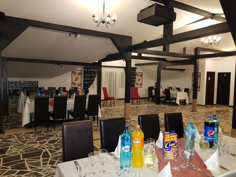  - u EXPO PASARI PORUMBEI SI ANIMALUTE DE CASA Plesuva Comarnic Ian 2019