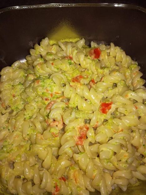  - Paste cu sos de broccoli