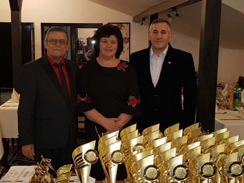  - u EXPO PASARI PORUMBEI SI ANIMALUTE DE CASA Plesuva Comarnic Ian 2019