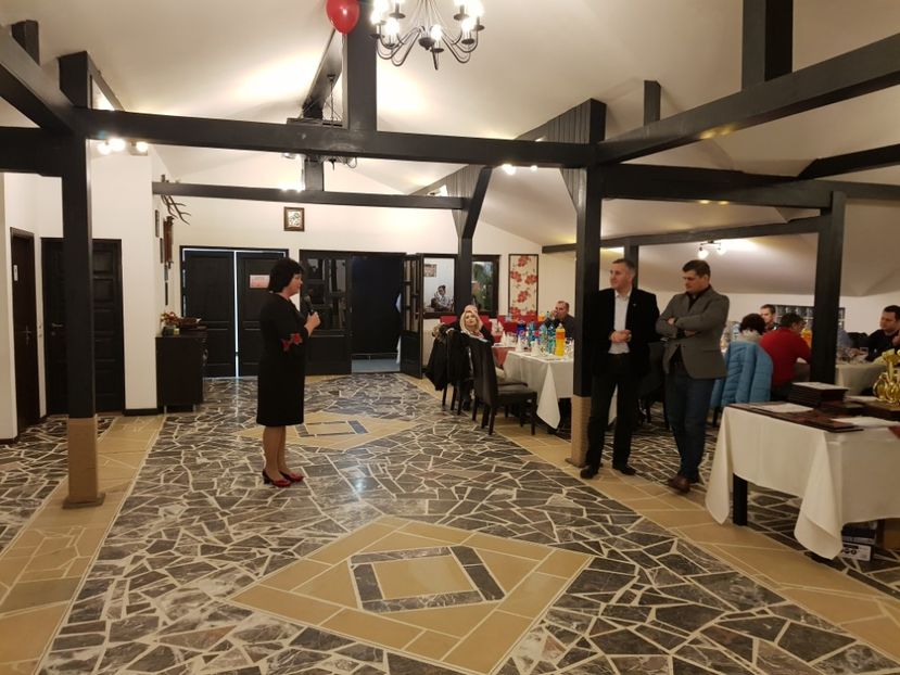  - u EXPO PASARI PORUMBEI SI ANIMALUTE DE CASA Plesuva Comarnic Ian 2019