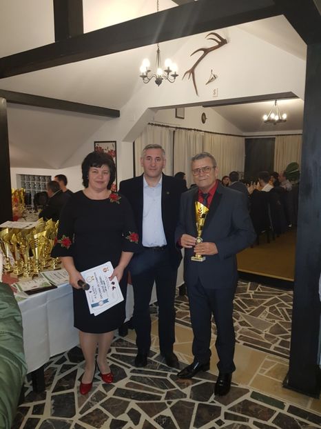  - u EXPO PASARI PORUMBEI SI ANIMALUTE DE CASA Plesuva Comarnic Ian 2019