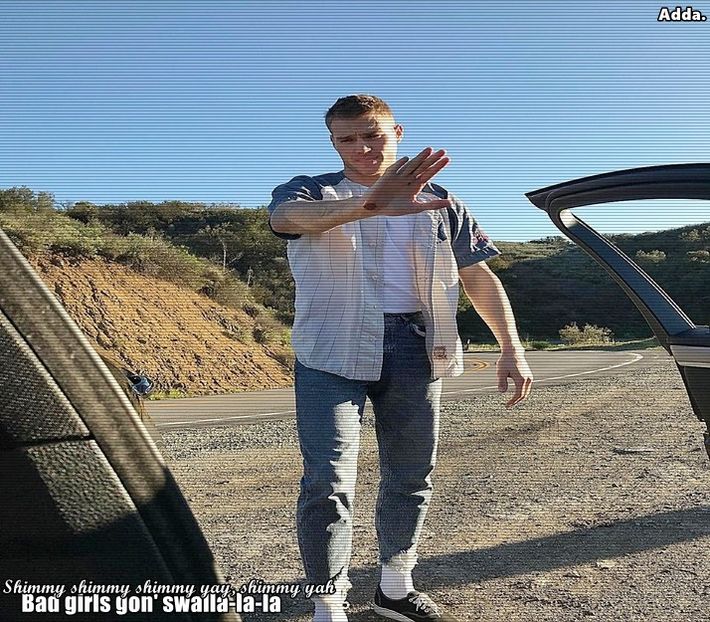 》*o mângâie pe cap când se pune în brațele sale* Atunci așa rămâne. Examenul este + - SO1xE04 Cause u are my heaven