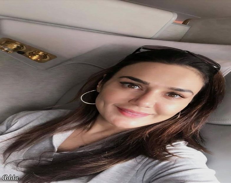 pretty preity 045 - xo - La multi ani Preity Zinta