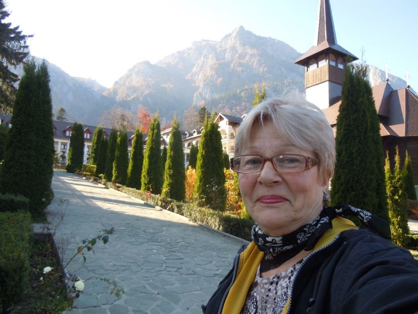 MANASTIREA CARAIMAN BUSTENI 14 OCT 2018 (2) - SINAIA 2018