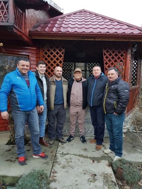  - 2--PORUMBARI PASARARI PRIETENI