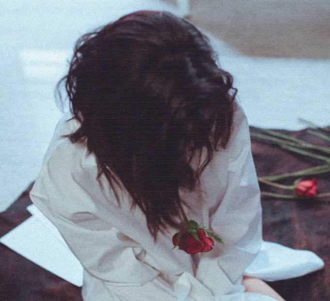 -  Nu mai dureaza mult pana ce dupa catelul acela vad cum vine un baiat care nu parea - SO1xE04 Cause u are my heaven