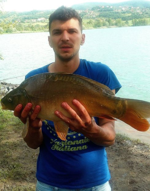  - PESCUIT Pietrafitta lake Provincia Perugia Italia