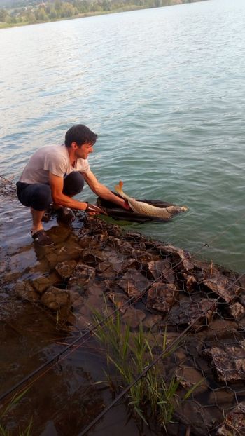  - PESCUIT Pietrafitta lake Provincia Perugia Italia