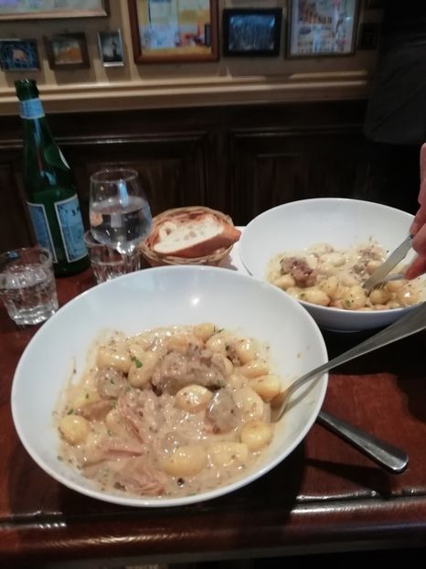 Le bistro - Paris 2019