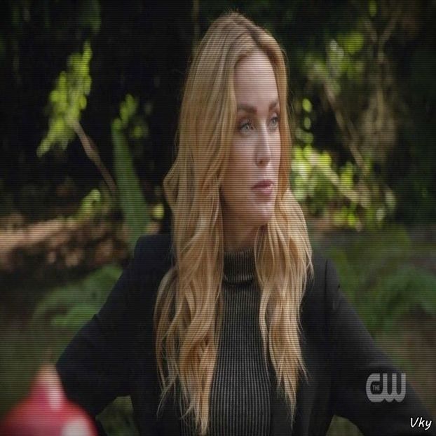 ▬ ❝Sa ti cont ca e femeie si nu are p.., deci tu nu o sa fi gelos.❞=))))))) - SO1xE05 Dressing up the truth