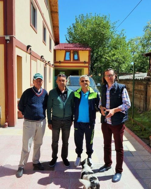  - 2--PORUMBARI PASARARI PRIETENI