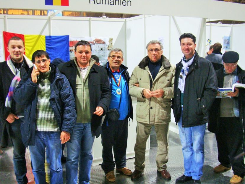  - 2--PORUMBARI PASARARI PRIETENI