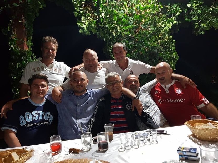  - 2--PORUMBARI PASARARI PRIETENI
