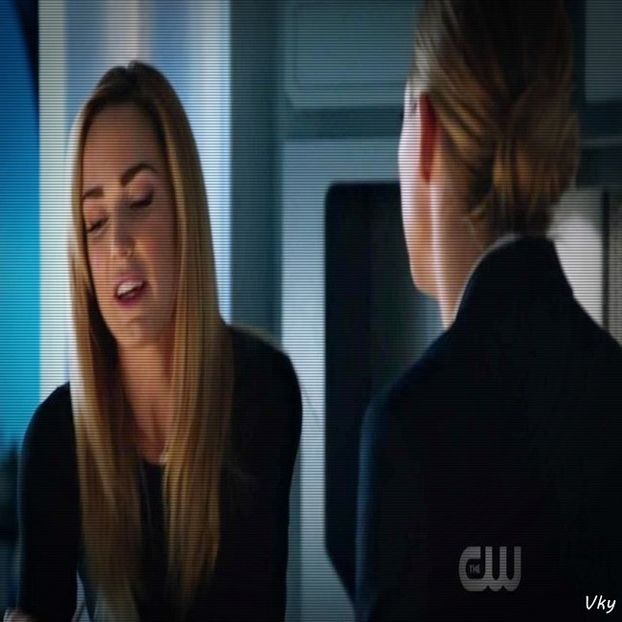 ▬ ❝Chiar vreau sa vad asta.❞=))))))) - SO1xE05 Dressing up the truth